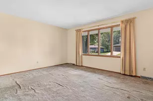 405 Terrace Dr, Roseville, MN 55113 - Photo 14