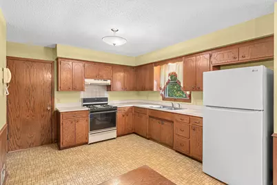 405 Terrace Drive, Roseville, MN 55113 - Photo 10
