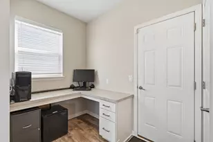 5505 Annapolis Ln N, Plymouth, MN 55356 - Photo 16