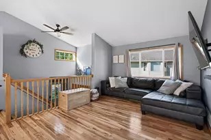 25626 Forest Blvd Ln, Wyoming, MN 55092 - Photo 2