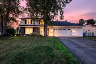 10500 Utah Rd, Bloomington, MN 55438 - Photo 2
