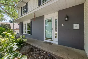 10500 Utah Rd, Bloomington, MN 55438 - Photo 4