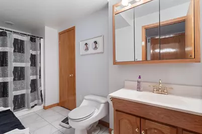 2437 Matterhorn Drive E, Maplewood, MN 55119 - Photo 32