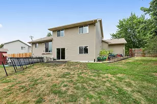 405 12th Ave NW, Isanti, MN 55040 - Photo 22