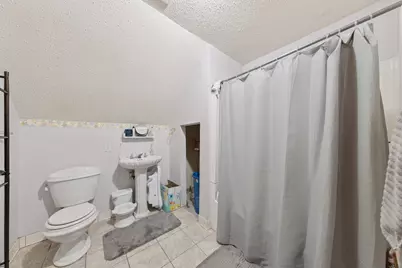 652 Dayton Avenue, Saint Paul, MN 55104 - Photo 8