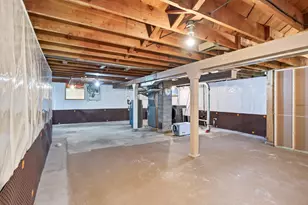 12916 Fairfield Rd W, Minnetonka, MN 55305 - Photo 26