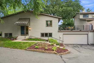 9701 Mill Creek Dr, Eden Prairie, MN 55347 - Photo 60