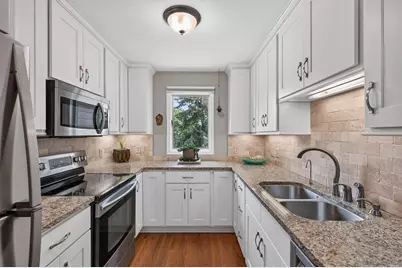3275 80th Street E #307, Inver Grove Heights, MN 55076 - Photo 2