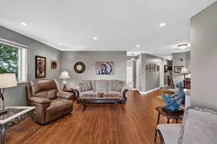 3275 80th St E, Inver Grove Heights, MN 55076 - Photo 6