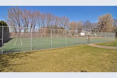 12540 Everest Court W, Apple Valley, MN 55124 - Photo 44