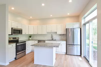 9000 Comstock Lane N, Maple Grove, MN 55311 - Photo 8