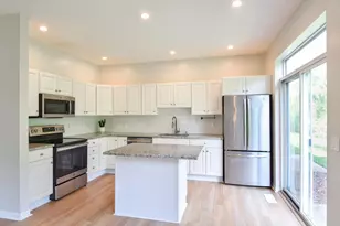 9000 Comstock Ln N, Maple Grove, MN 55311 - Photo 8