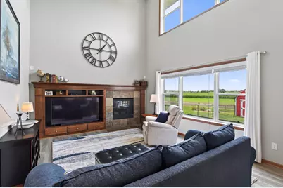 105 6th Street SW, Delano, MN 55328 - Photo 2