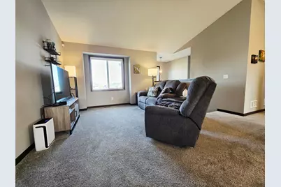 381 18th Street Court NW, Sauk Rapids, MN 56379 - Photo 12