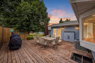 519 Appletree Lane, Moorhead, MN 56560 - Photo 2