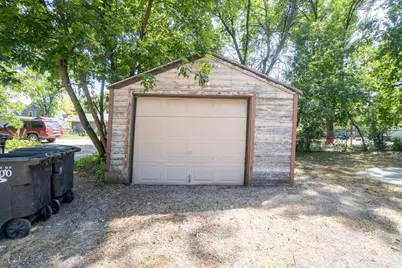 915 College Street N, Fargo, ND 58102 - Photo 28