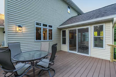 113 Oak Marsh Drive, Mankato, MN 56001 - Photo 36