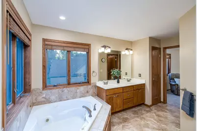 113 Oak Marsh Drive, Mankato, MN 56001 - Photo 62