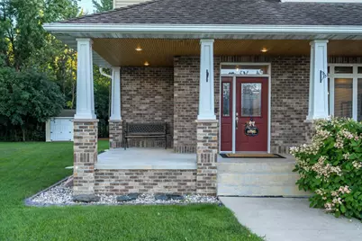 113 Oak Marsh Drive, Mankato, MN 56001 - Photo 4