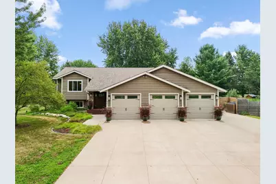 947 Sherman Road, Hudson, WI 54016 - Photo 2
