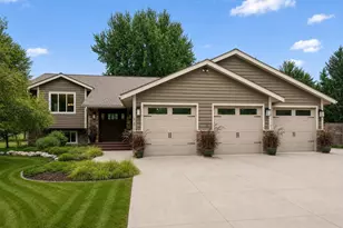 947 Sherman Rd, Hudson, WI 54016 - Photo 1