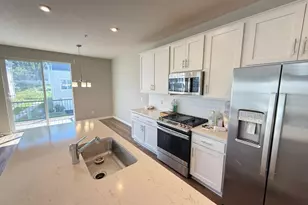 2851 Lexington Pl N, Roseville, MN 55113 - Photo 4