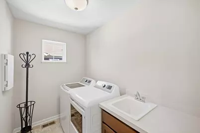 2851 Lexington Place N, Roseville, MN 55113 - Photo 92
