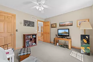 6921 Bluff Ln NW, Rochester, MN 55901 - Photo 36