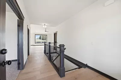 909 Acorn Court, Hudson, WI 54016 - Photo 10