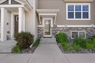 2283 Polar Wy, North Saint Paul, MN 55109 - Photo 30