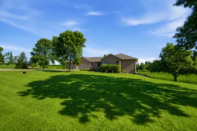 126 57th Avenue NE, Willmar, MN 56201 - Photo 2