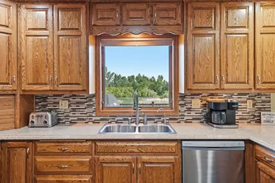 126 57th Avenue NE, Willmar, MN 56201 - Photo 18