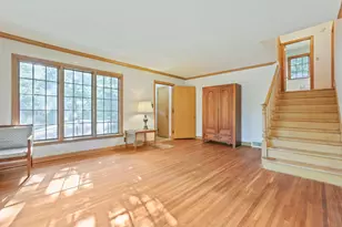 1393 Keston St, Saint Paul, MN 55108 - Photo 8