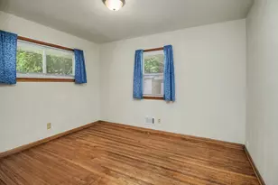 717 Hall Ave, Saint Paul, MN 55107 - Photo 16