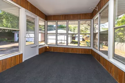 717 Hall Avenue, Saint Paul, MN 55107 - Photo 10