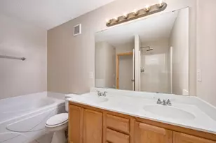 111310 Village Rd, Chaska, MN 55318 - Photo 20