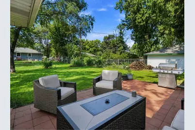 11698 Juniper Street NW, Coon Rapids, MN 55448 - Photo 4