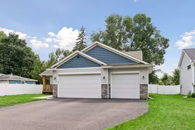 5201 49th Avenue N, Crystal, MN 55429 - Photo 4