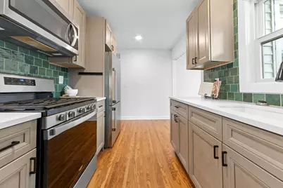 2729 Hampshire Avenue S, Saint Louis Park, MN 55426 - Photo 8
