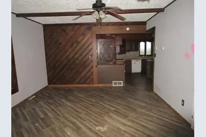 740 E Broadway, Plainview, MN 55964 - Photo 4