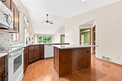 17030 Pheasant Meadow Lane SW, Prior Lake, MN 55372 - Photo 12