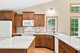 17030 Pheasant Meadow Ln SW, Prior Lake, MN 55372 - Photo 8