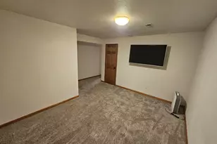 19573 Florence Cir, Richmond, MN 56368 - Photo 38