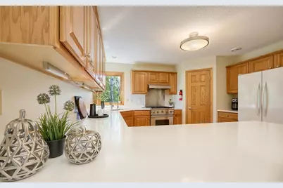 2592 Blue Bill Circle, White Bear Lake, MN 55110 - Photo 8