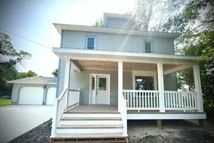 279 McKinley St, Emmons, MN 56029 - Photo 1