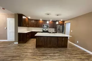 279 McKinley St, Emmons, MN 56029 - Photo 6