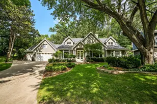 4541 Meadow Rd, Edina, MN 55424 - Photo 2