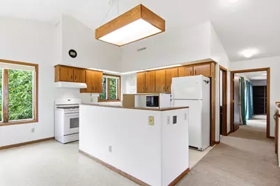 390 Skyline Drive, Wabasha, MN 55981 - Photo 8