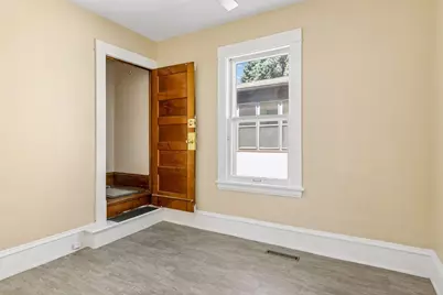 607 Simpson Street, Saint Paul, MN 55104 - Photo 16