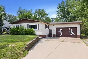 460 Center St, Dakota, MN 55925 - Photo 2